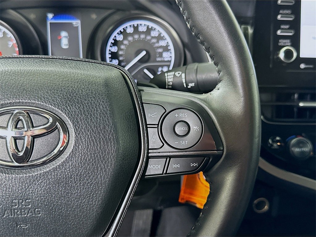 Used 2024 Toyota Camry SE image 22