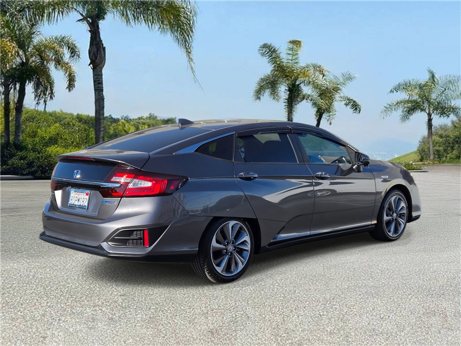 Used 2020 Honda Clarity Plug-In Hybrid image 4