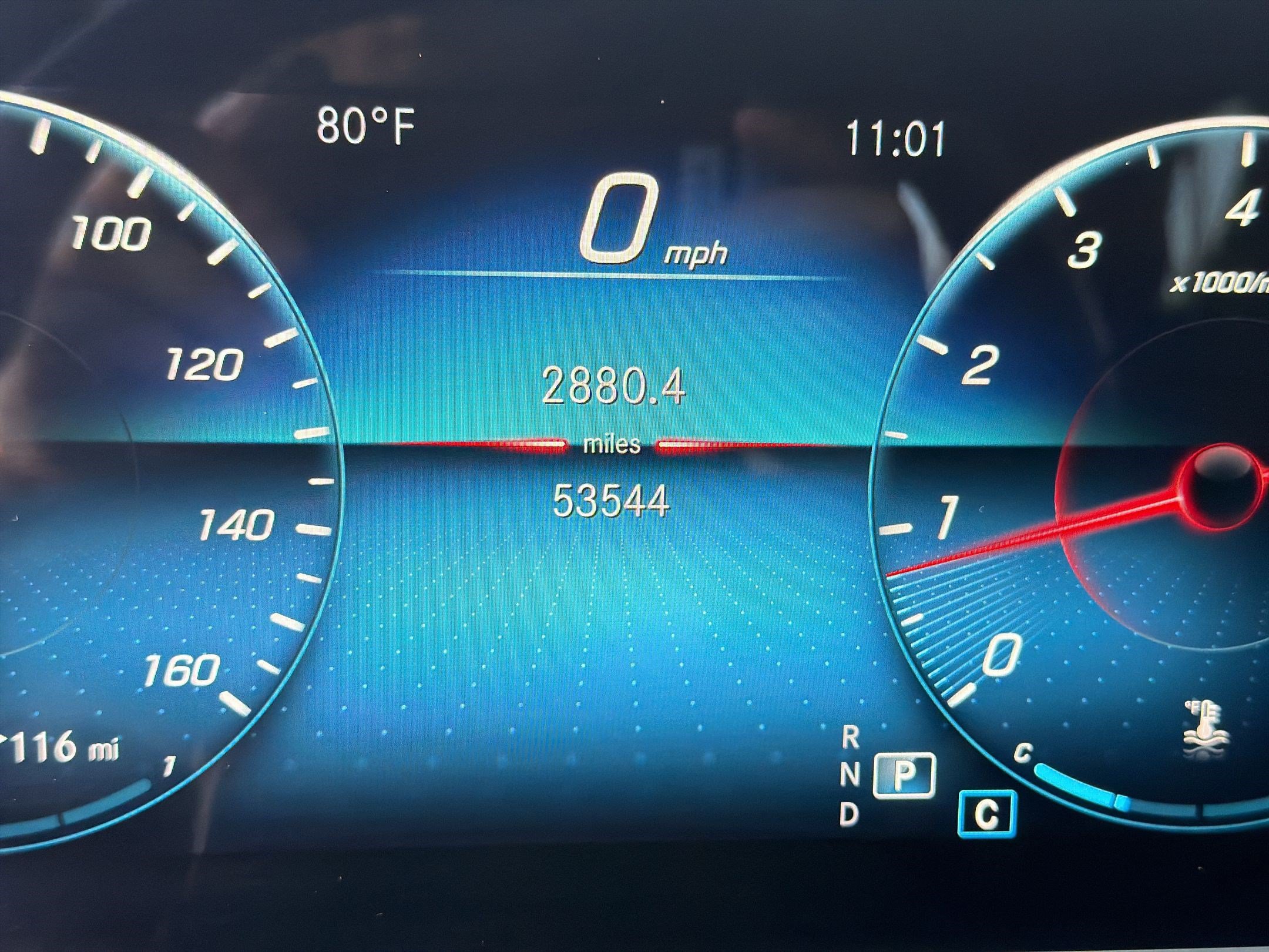 Used 2022 Mercedes-Benz GLE 350 4MATIC w/ Premium Package image 18