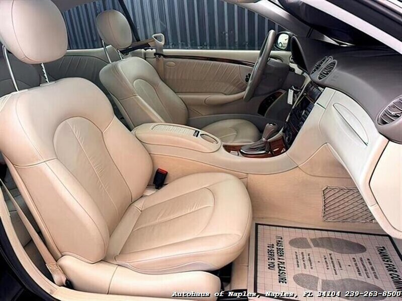 Used 2009 Mercedes-Benz CLK 350 Coupe w/ Premium I Pkg image 16