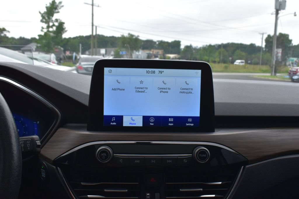 Used 2020 Ford Escape Titanium AWD/4WD image 38