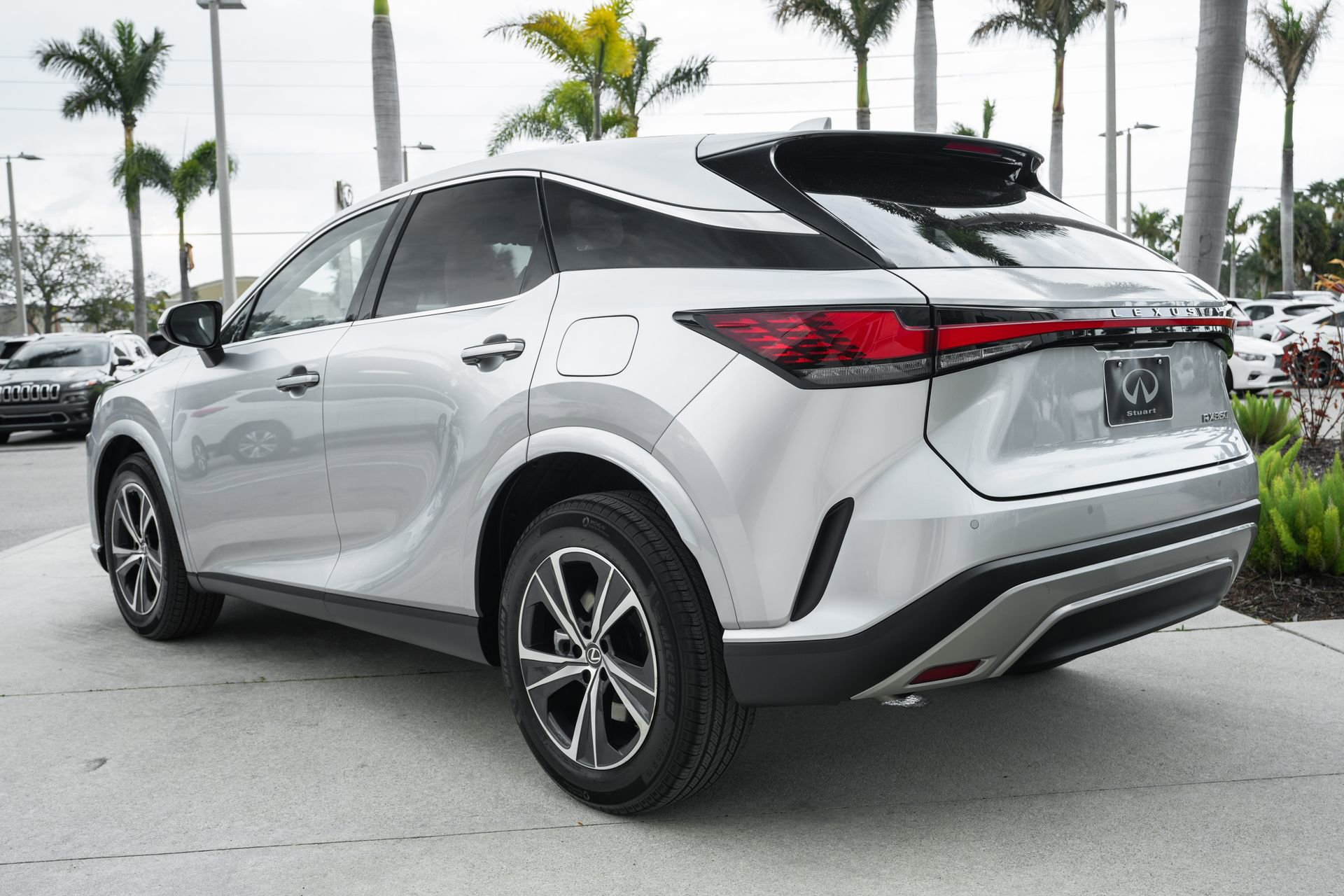 Used 2024 Lexus RX 350 FWD w/ Technology Package image 24