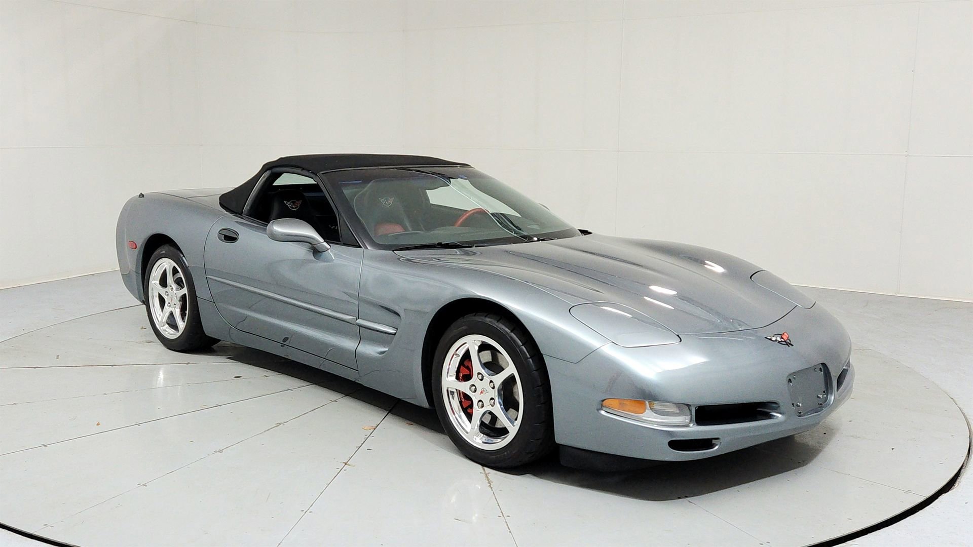 Used 2004 Chevrolet Corvette Convertible w/ Preferred Equipment Group RWD image 7