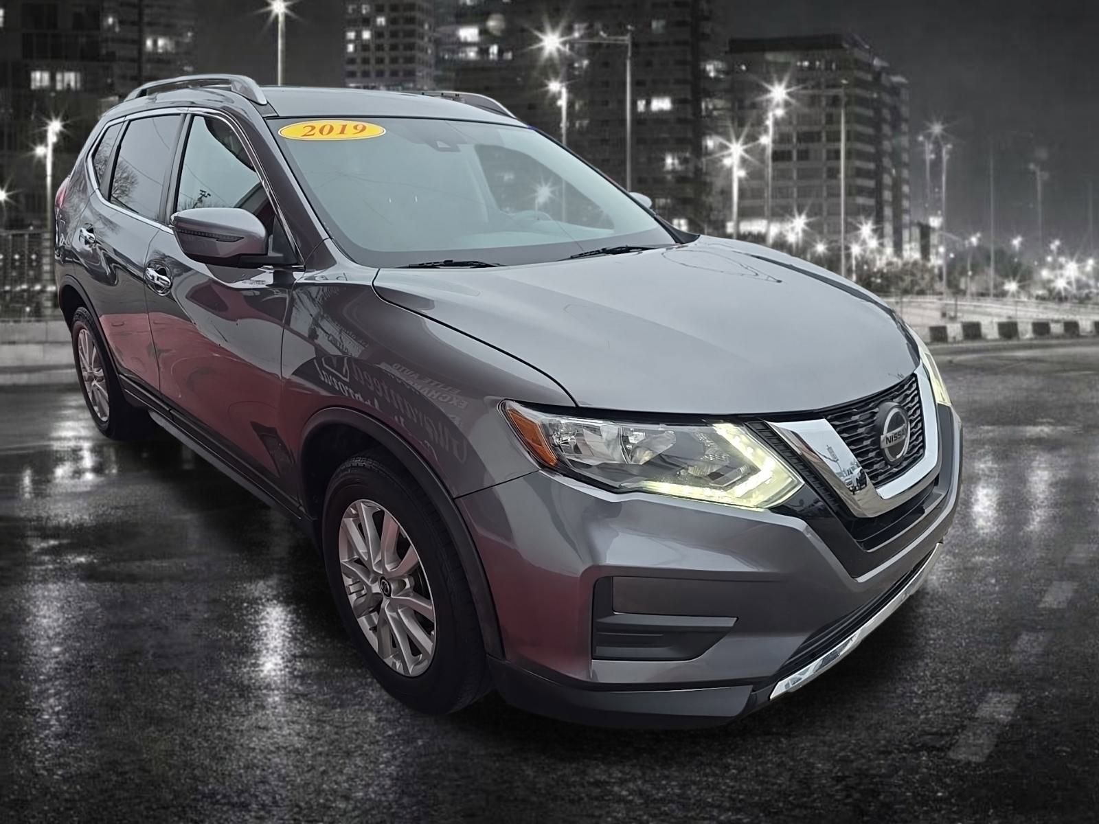 Used 2019 Nissan Rogue S w/ Special Edition Package image 10