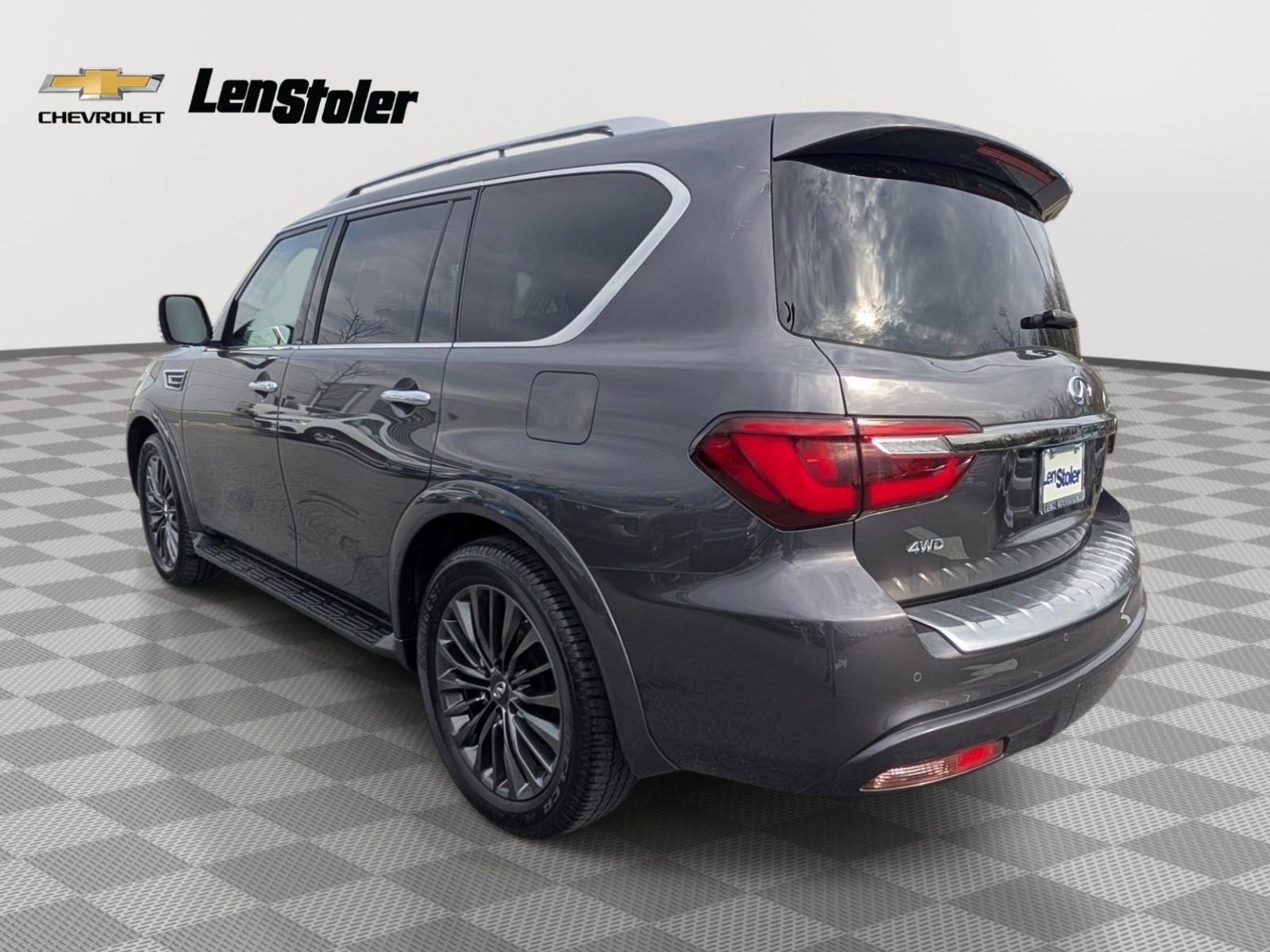 Used 2024 INFINITI QX80 Premium Select w/ Cargo Package image 3