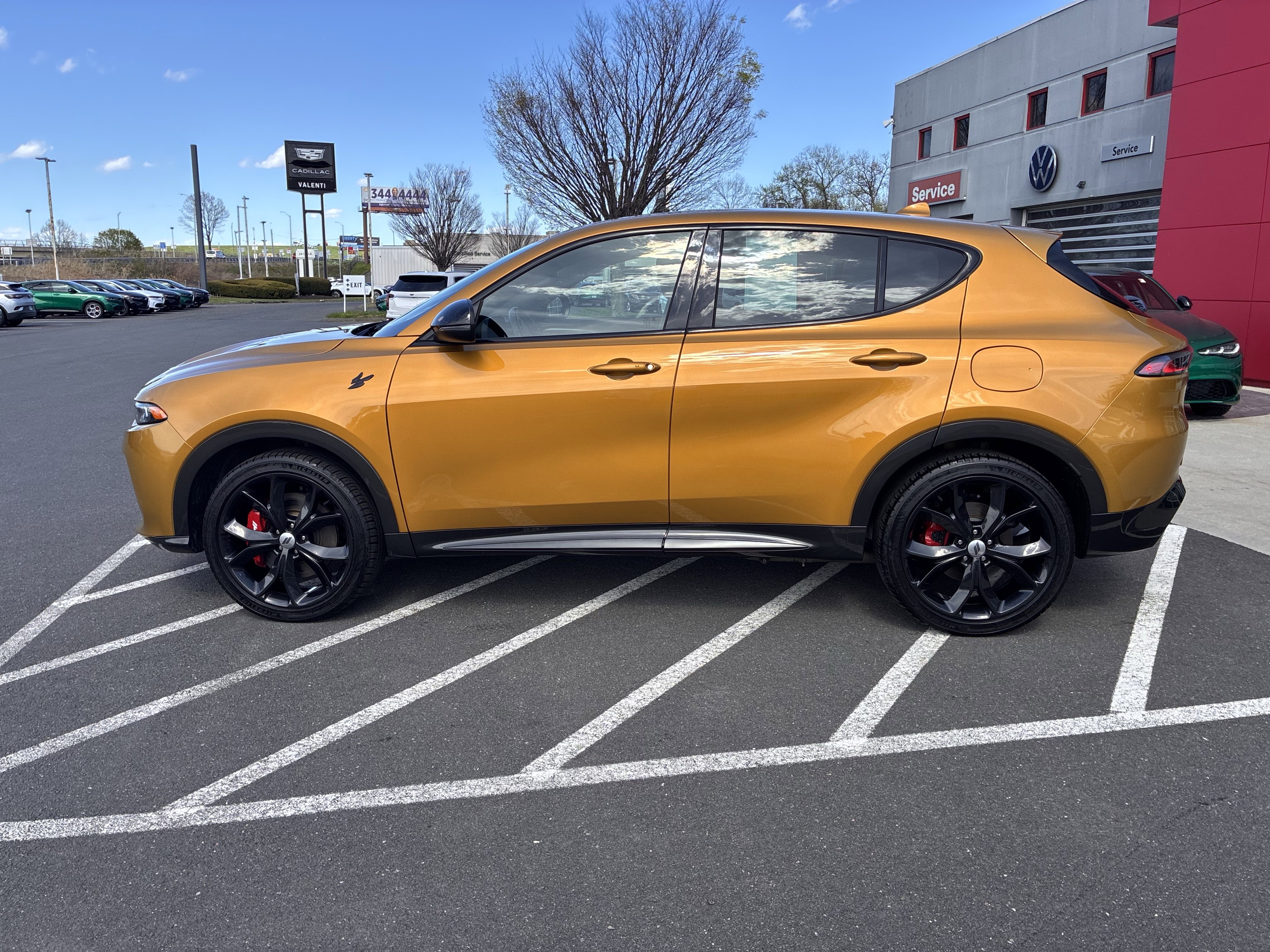 Used 2024 Dodge Hornet R/T AWD/4WD image 6