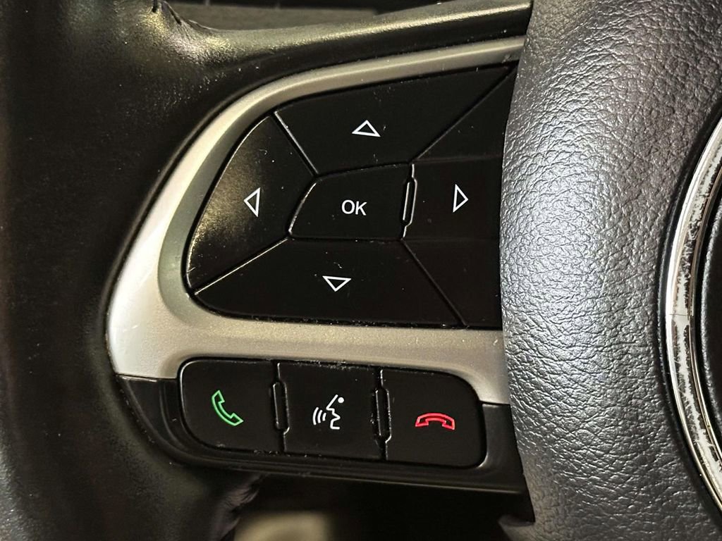 Used 2017 Jeep Compass Sport w/ Cold Weather Group AWD/4WD image 21