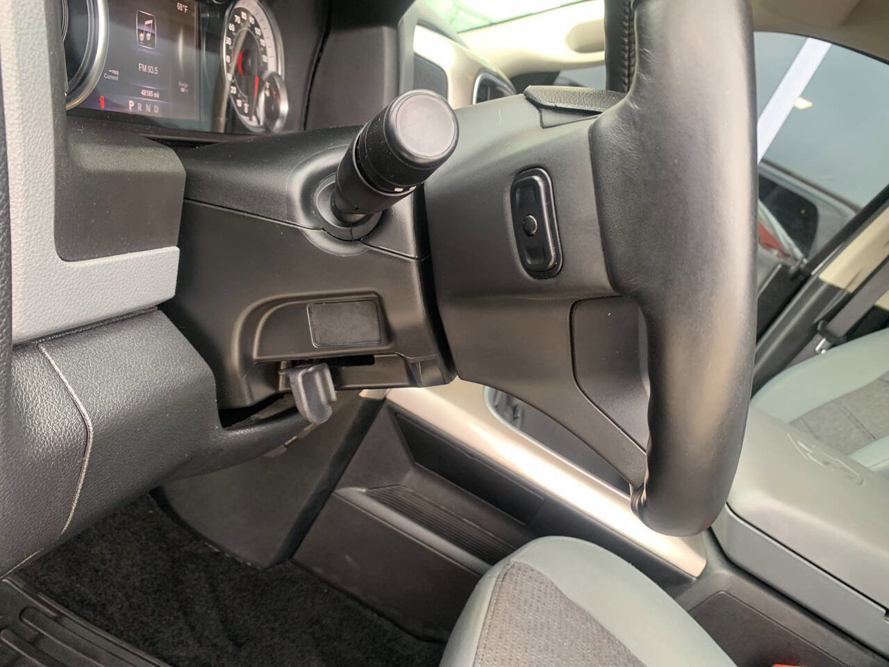 Used 2017 RAM 1500 Outdoorsman image 14