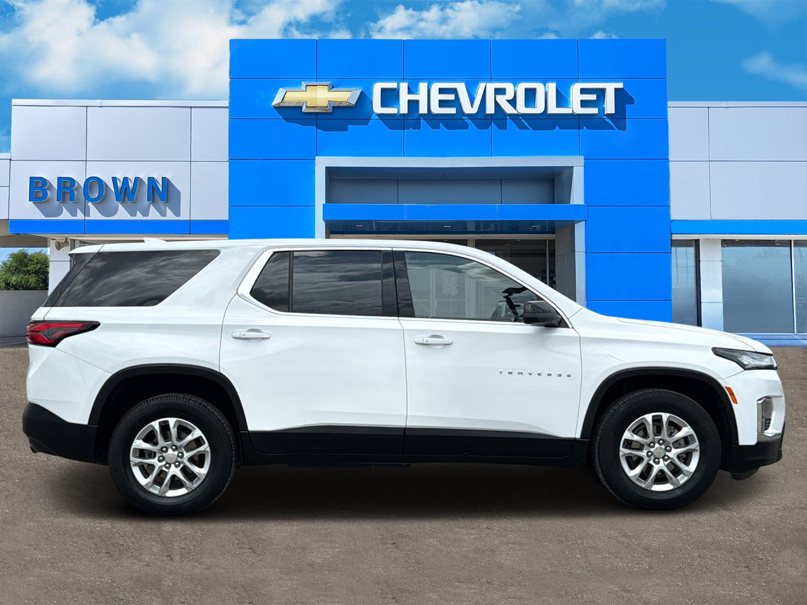 Used 2022 Chevrolet Traverse LS FWD image 8