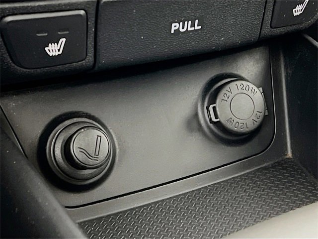 Used 2010 Hyundai Elantra SE image 18