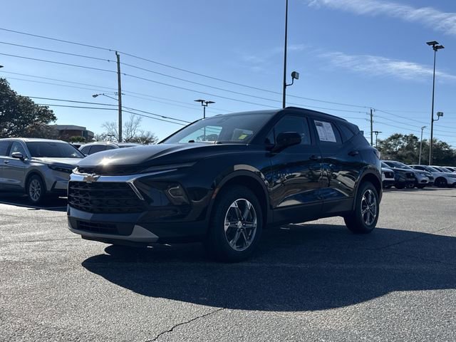 Used 2023 Chevrolet Blazer LT w/ Convenience Package image 9