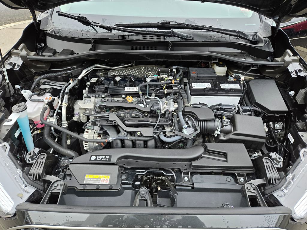 Used 2024 Toyota Corolla Cross XLE image 23