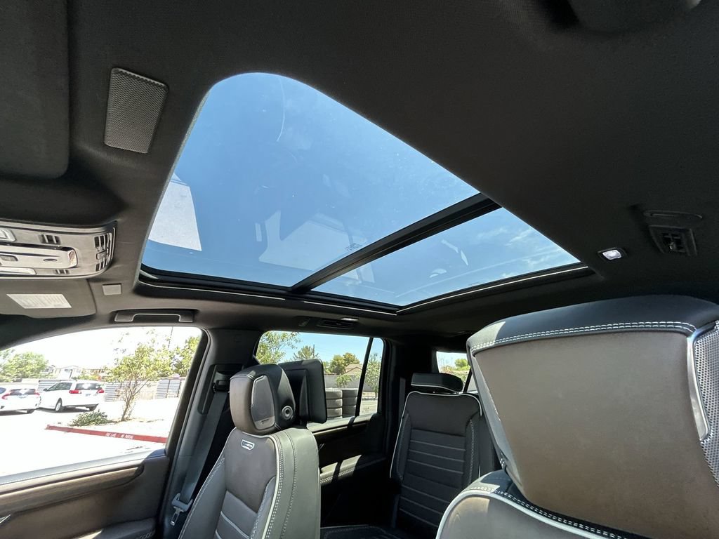 Used 2026 GMC Yukon XL Denali Ultimate AWD/4WD image 19
