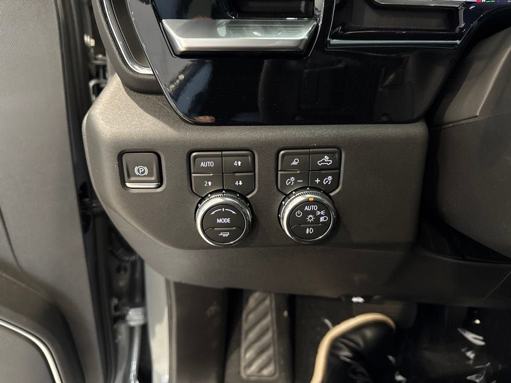 New 2026 GMC Sierra 1500 SLT AWD/4WD image 35