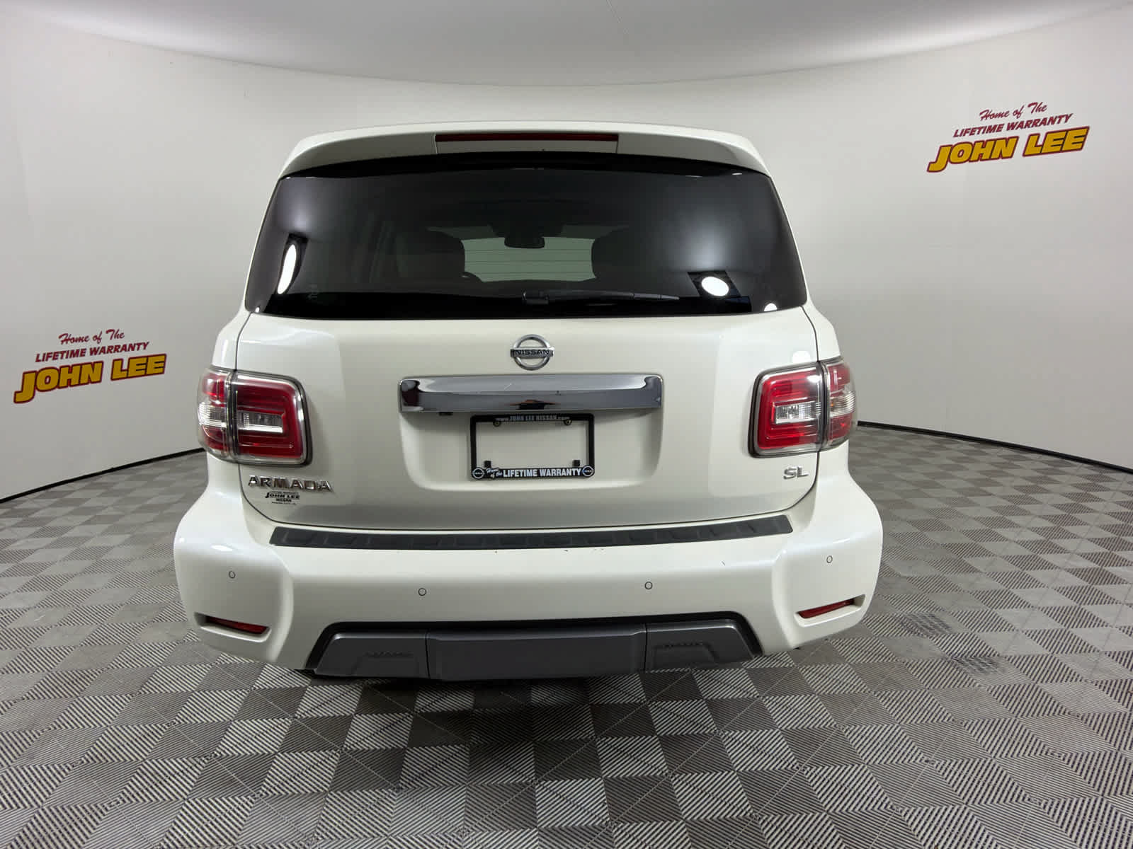 Used 2020 Nissan Armada SL w/ Premium Package RWD image 4