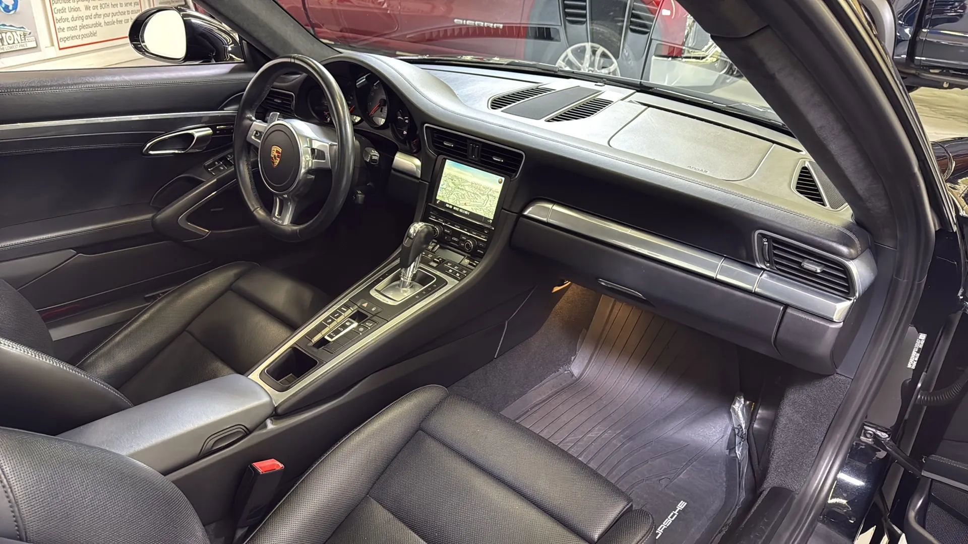 Used 2015 Porsche 911 Carrera 4S AWD/4WD image 19
