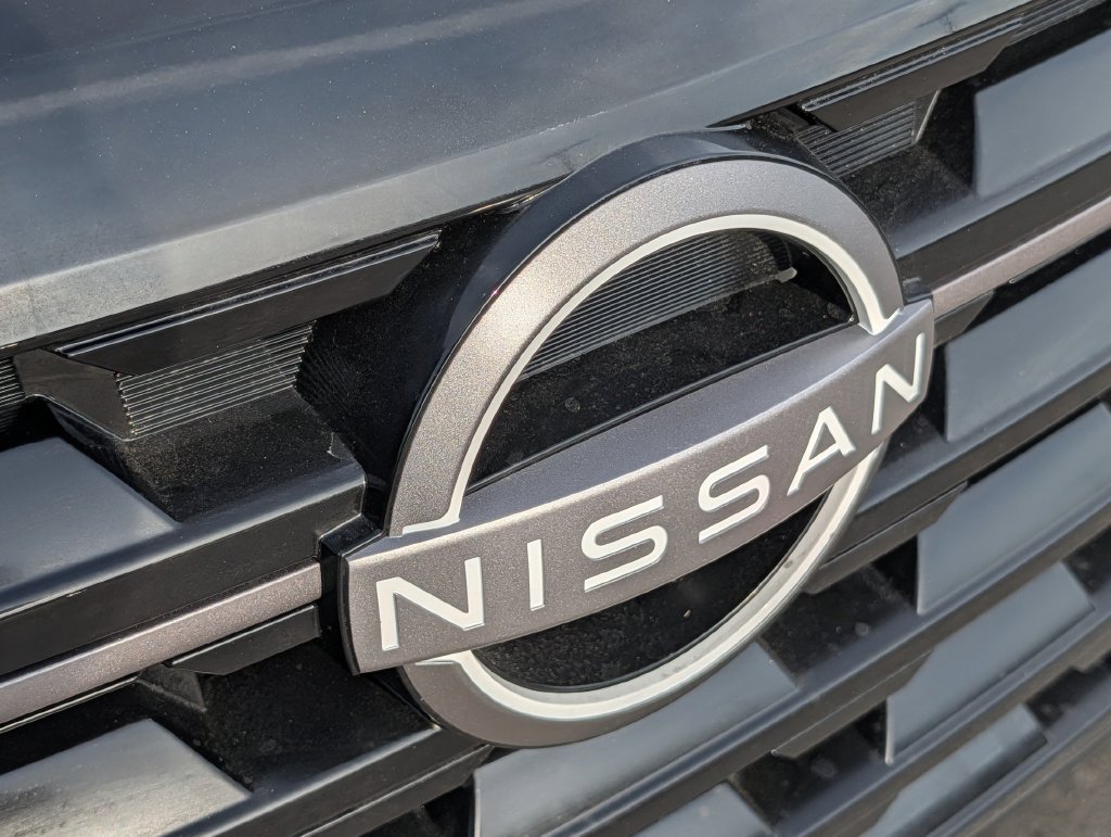 Used 2026 Nissan Pathfinder SV FWD image 35