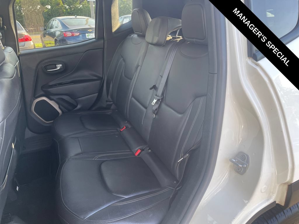 Used 2016 Jeep Renegade Limited FWD image 14