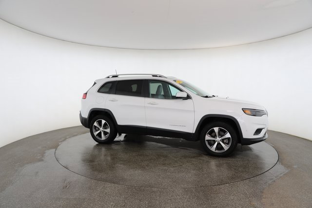 Used 2020 Jeep Cherokee Limited w/ Technology Group image 24