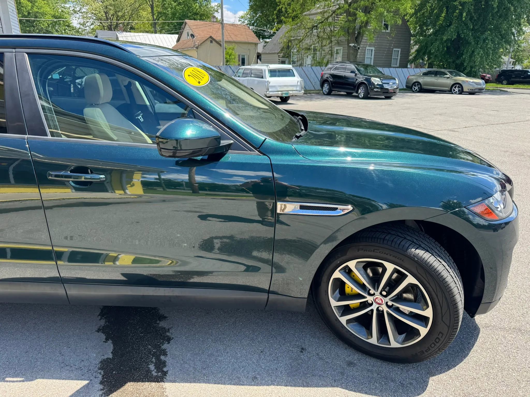 Used 2018 Jaguar F-PACE Premium AWD/4WD image 11