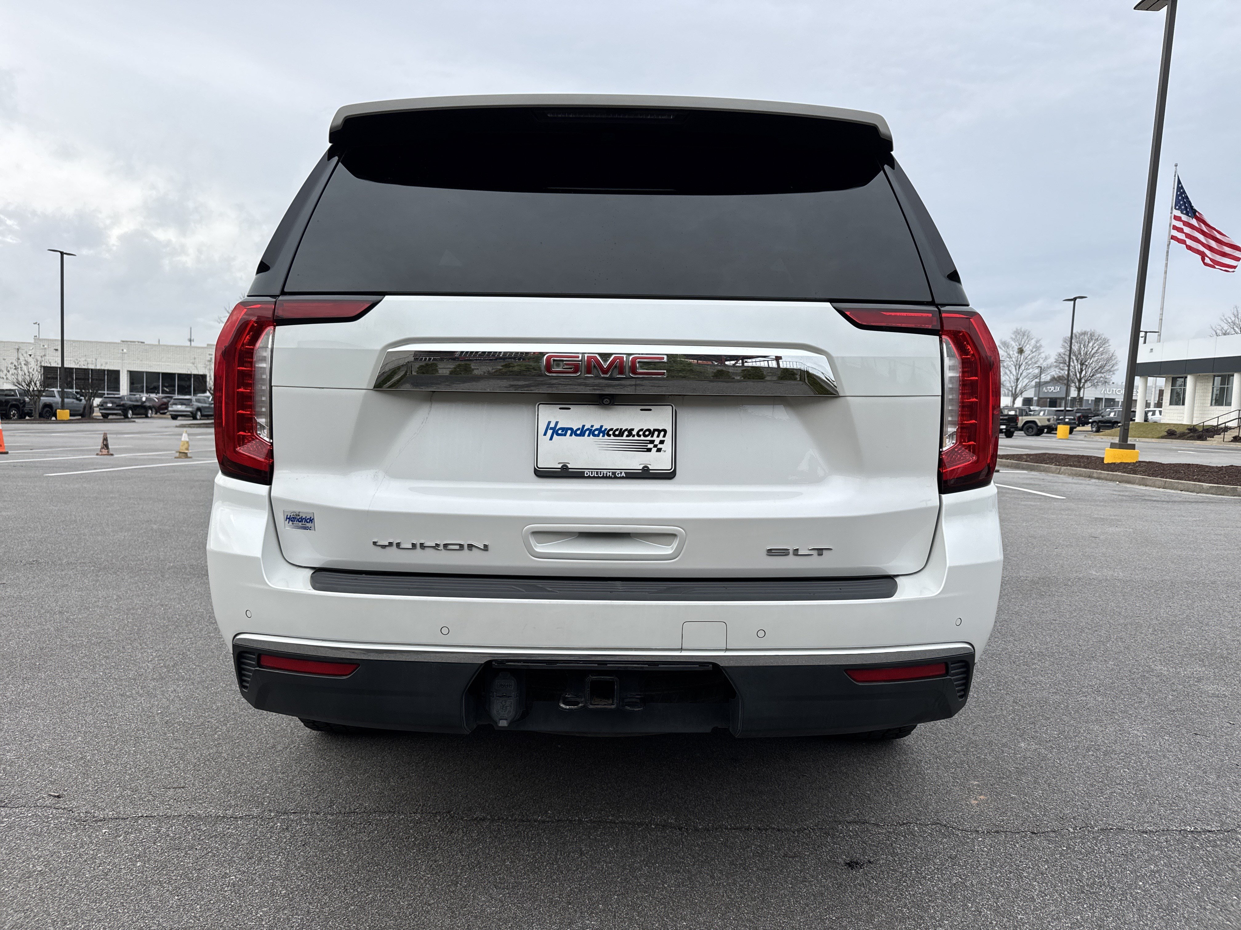 Used 2022 GMC Yukon SLT w/ SLT Premium Package RWD image 9