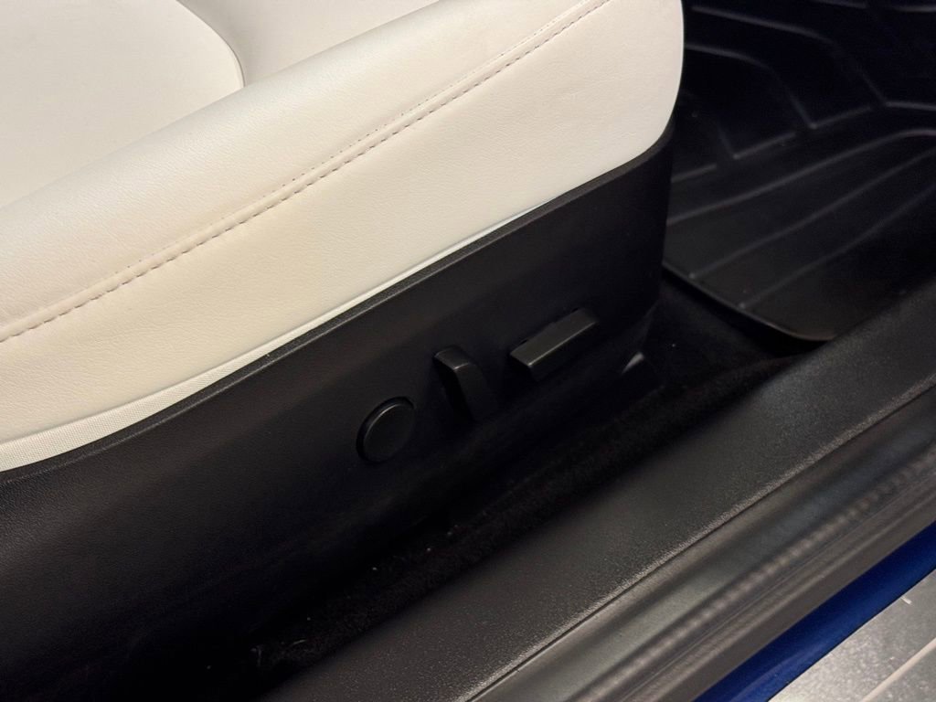 Used 2020 Tesla Model 3 Standard Range Plus image 27