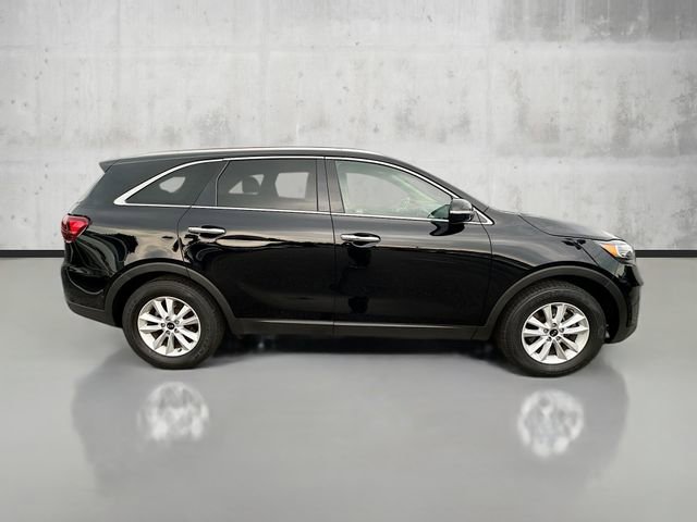 Used 2020 Kia Sorento LX w/ LX I4 Convenience Package image 4