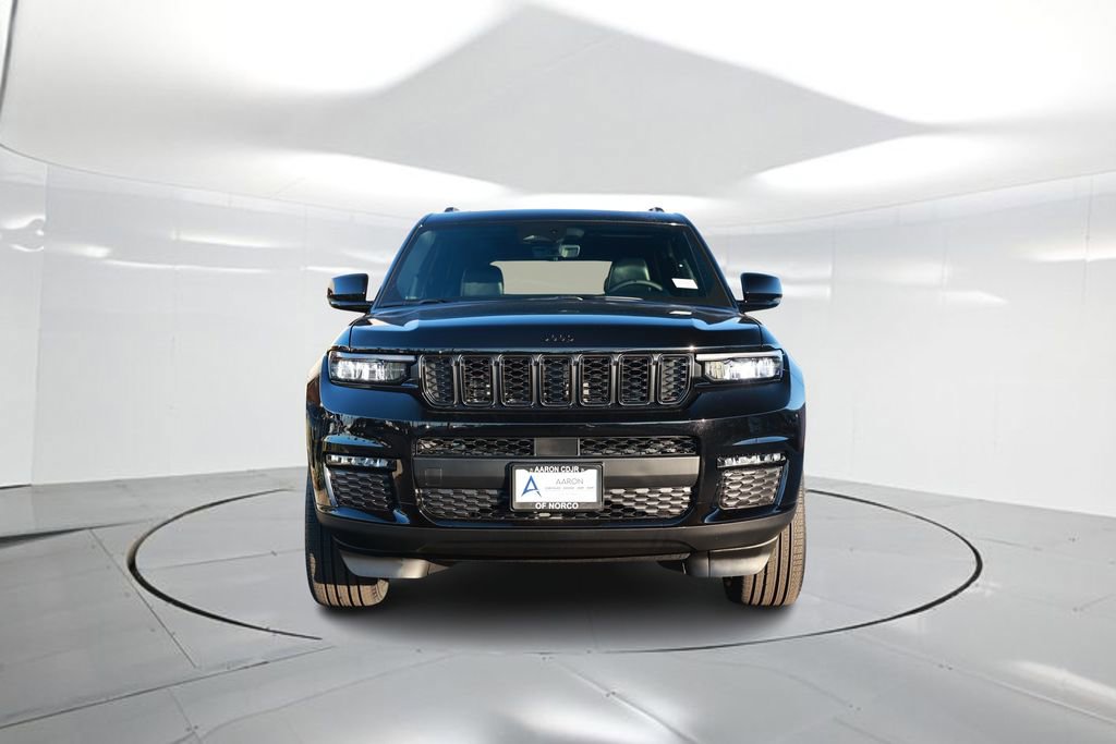 New 2025 Jeep Grand Cherokee L Limited image 4