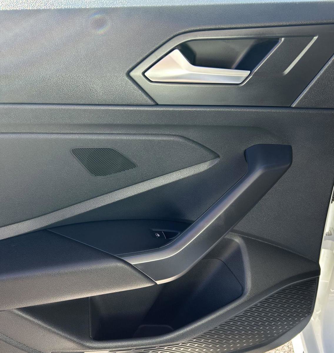 Used 2023 Volkswagen Jetta GLI Autobahn image 15