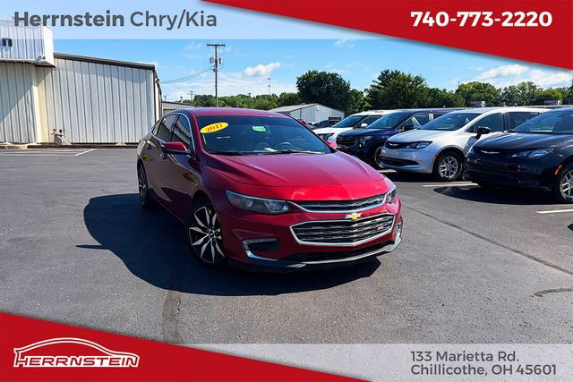Used 2017 Chevrolet Malibu LT w/ Leather Package