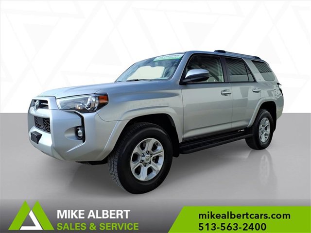 Used 2023 Toyota 4Runner SR5 image 3