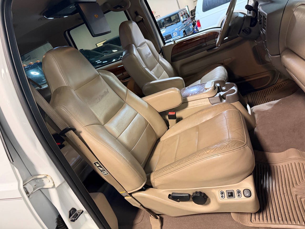 Used 2002 Ford Excursion Limited AWD/4WD image 12