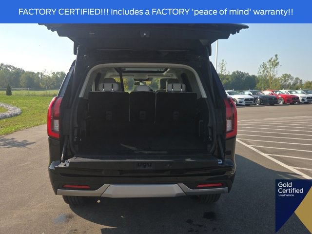 Used 2025 Ford Expedition Platinum w/ Driver's Package AWD/4WD image 13
