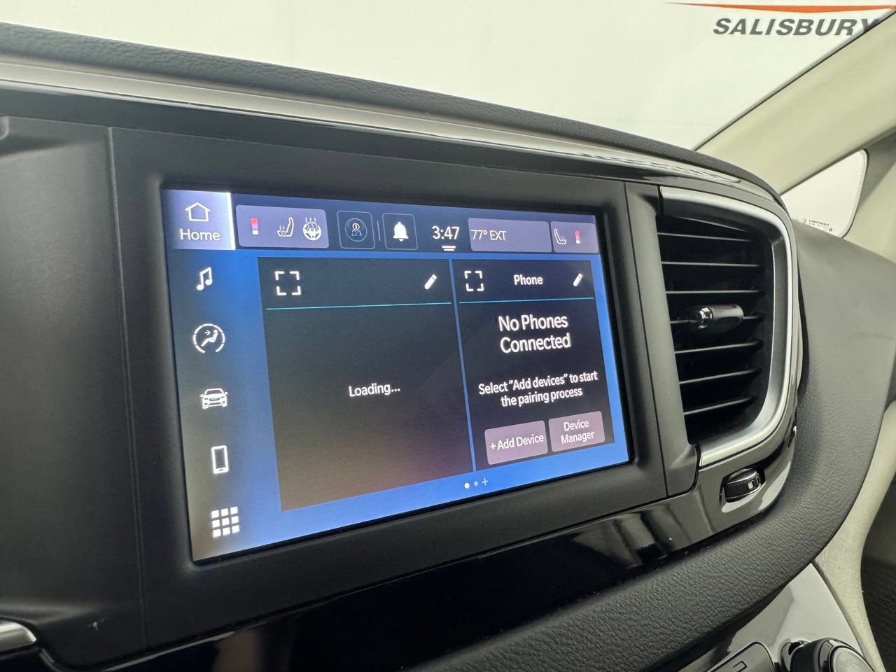 Used 2023 Chrysler Voyager LX FWD image 18