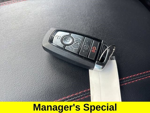 Used 2025 Ford Explorer ST-Line w/ ST-Line Street Pack AWD/4WD image 52