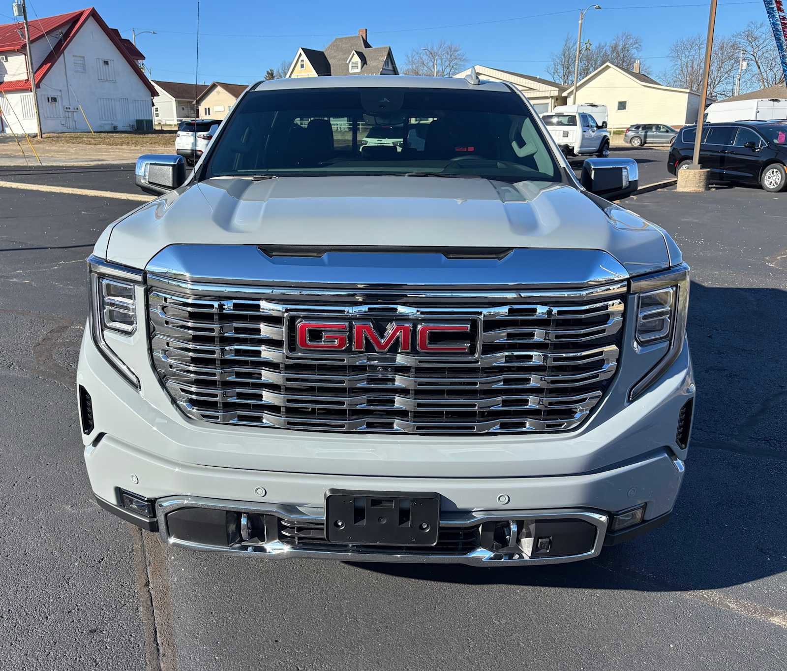Used 2025 GMC Sierra 1500 Denali image 2