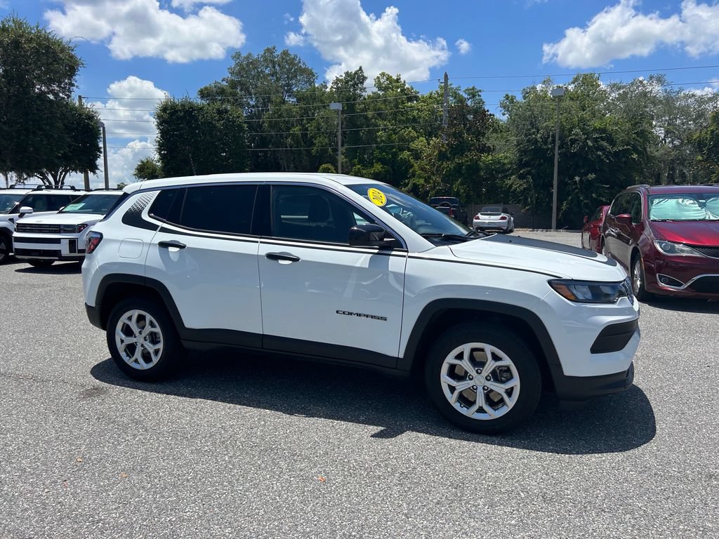 Used 2024 Jeep Compass Sport w/ Mopar Graphics Package AWD/4WD image 2