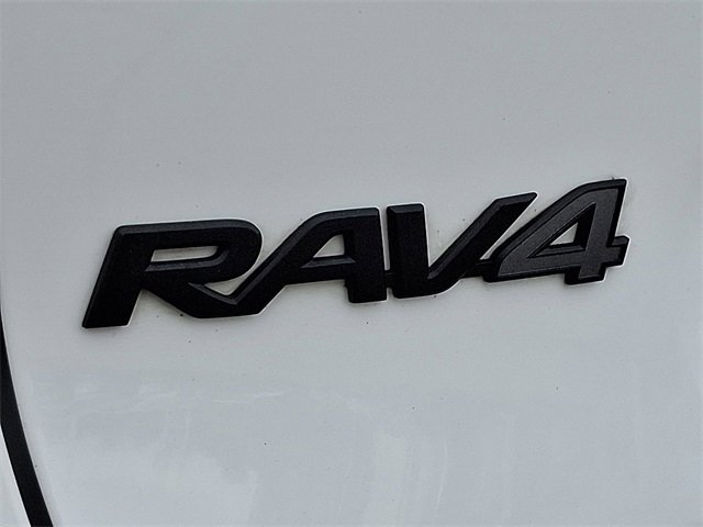 Used 2024 Toyota RAV4 Adventure image 30