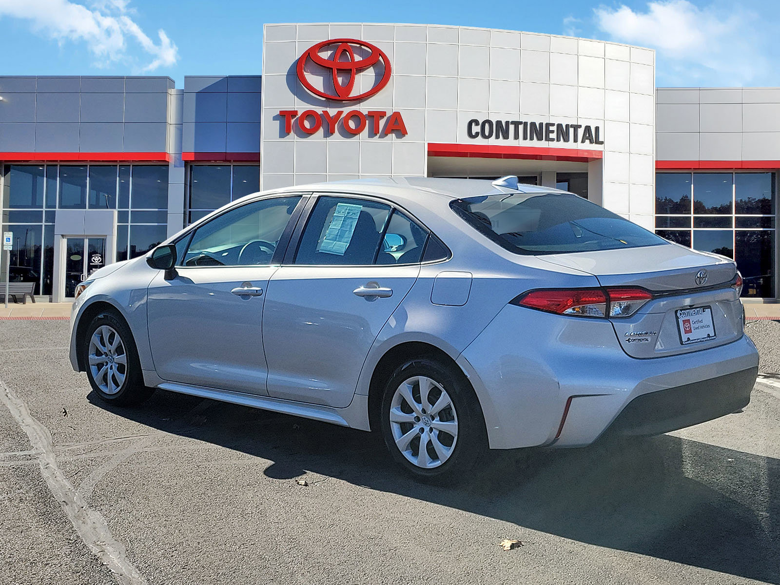 Certified 2024 Toyota Corolla LE image 4