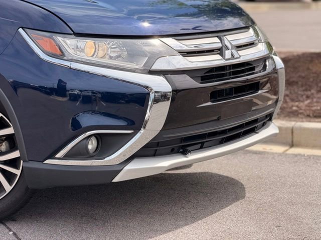 Used 2016 Mitsubishi Outlander SE FWD image 3