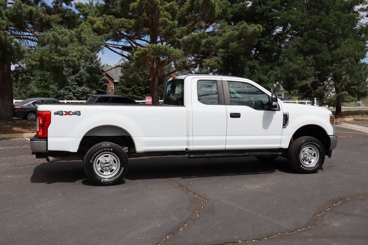 Used 2018 Ford F250 XL w/ Power Equipment Group AWD/4WD image 4