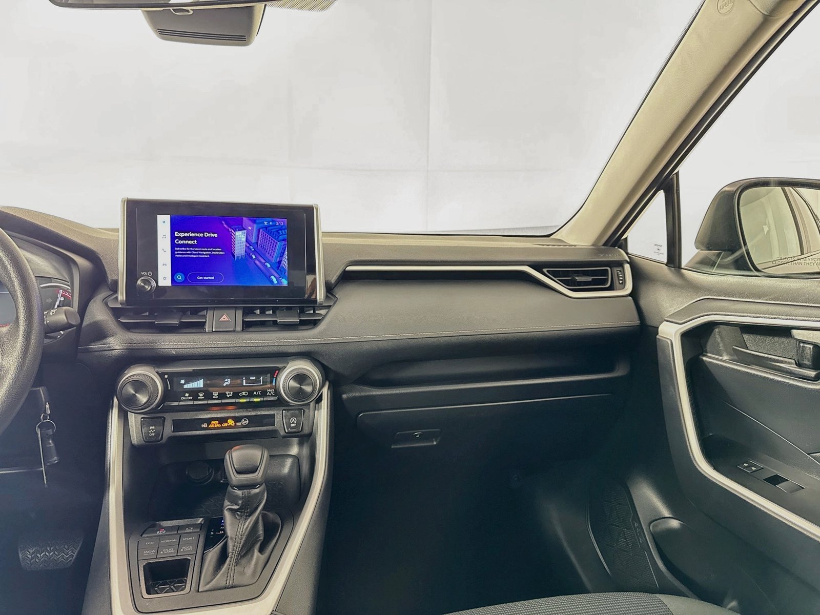 Certified 2025 Toyota RAV4 LE AWD/4WD image 20