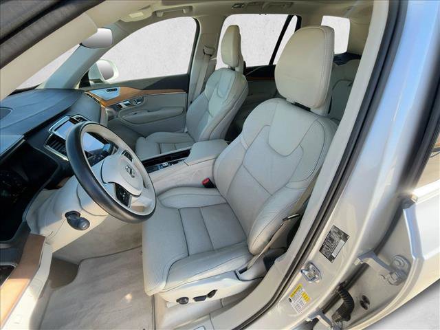 Used 2016 Volvo XC90 T6 Inscription w/ Vision Package image 16