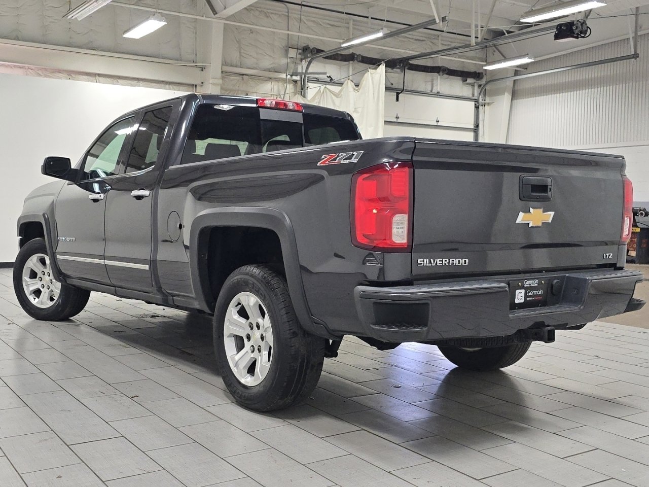 Used 2016 Chevrolet Silverado 1500 LTZ Z71 image 14