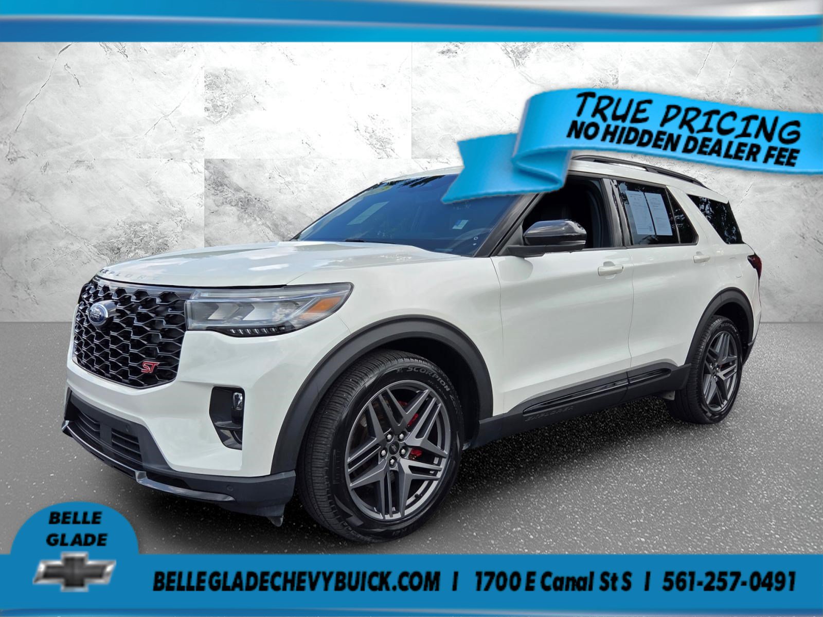 Used 2025 Ford Explorer ST AWD/4WD image 1