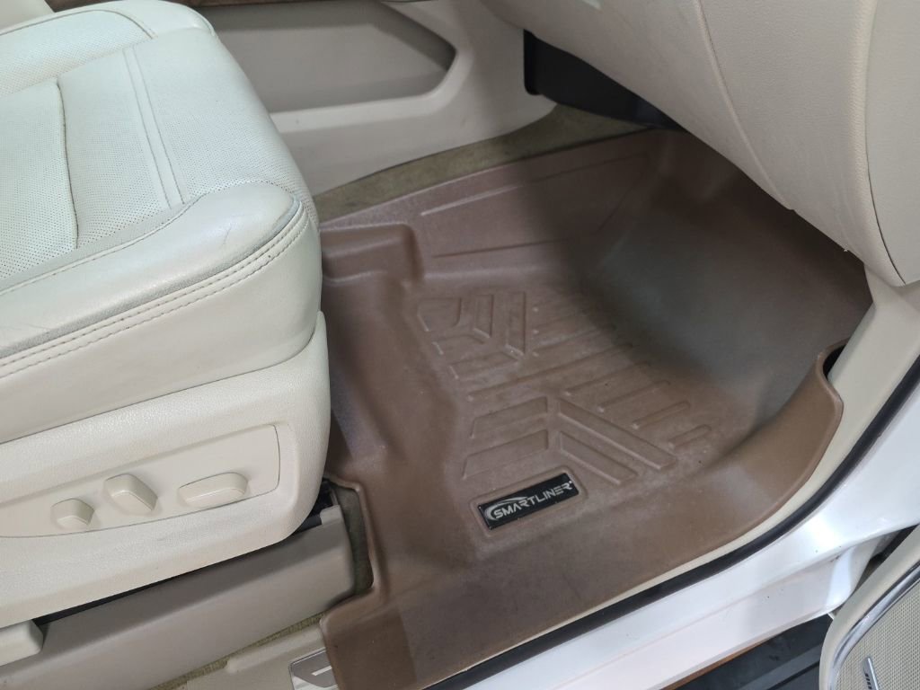 Used 2018 GMC Yukon Denali w/ Open Road Package image 12