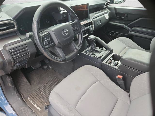 Used 2026 Toyota Tacoma SR5 AWD/4WD image 12