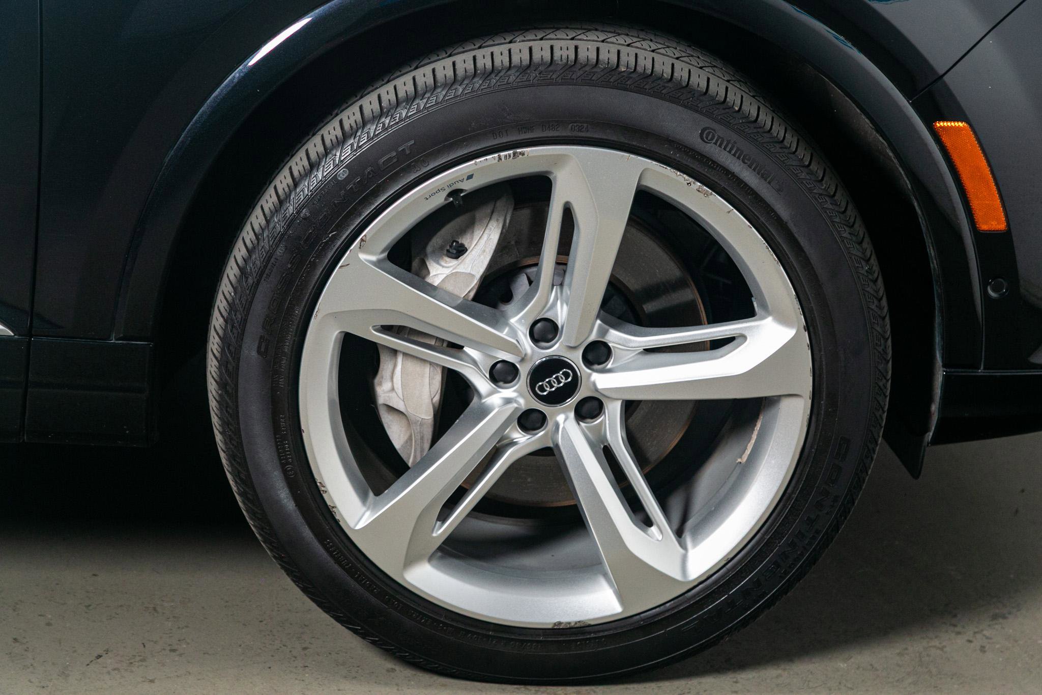 Used 2019 Audi Q7 3.0T Prestige AWD/4WD image 15