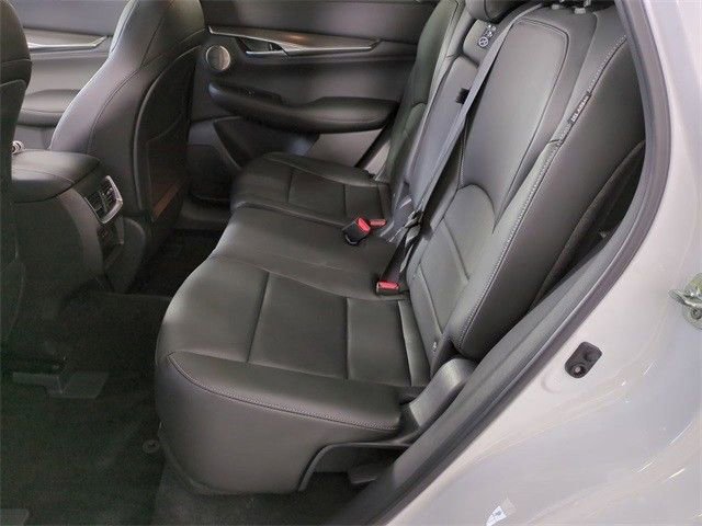 Certified 2025 INFINITI QX55 Essential AWD/4WD image 19