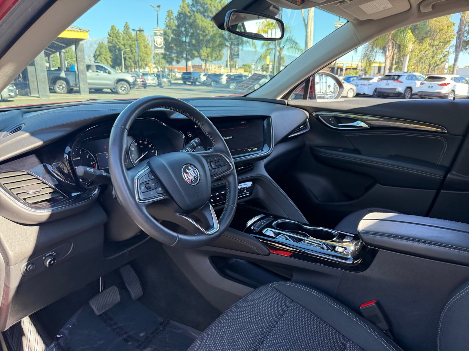 Used 2023 Buick Envision Preferred image 15